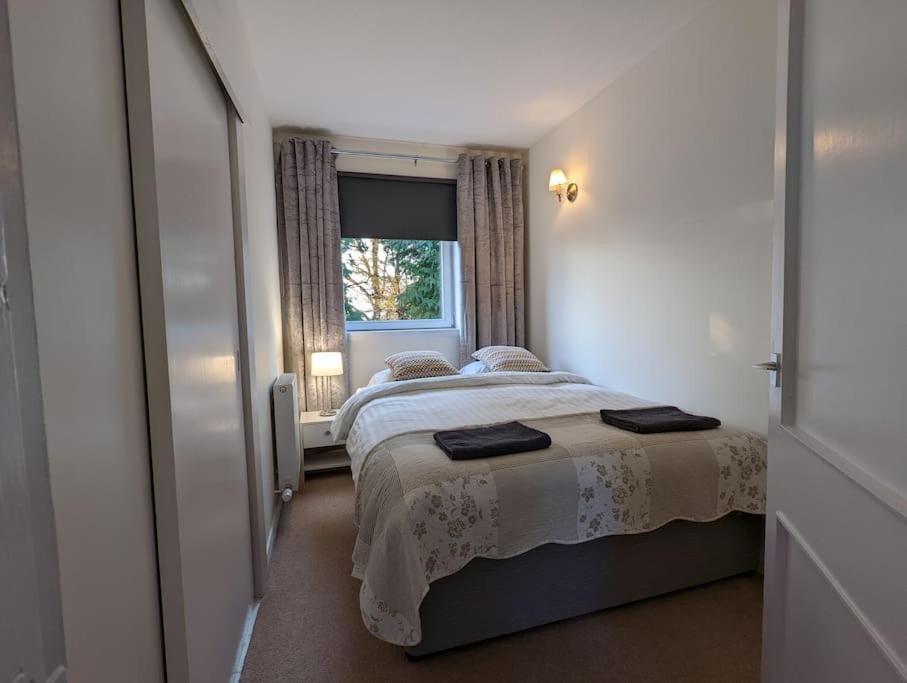 Two Bedroom Flat In Bridge Of Allan, Stirling Экстерьер фото